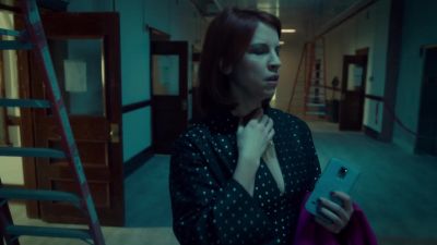 Viewings are from 9:00 to 5:00! - Wynonna Earp