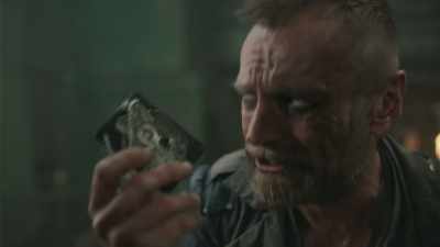 VIMES: I thought I saw a man
who did this? - The Watch