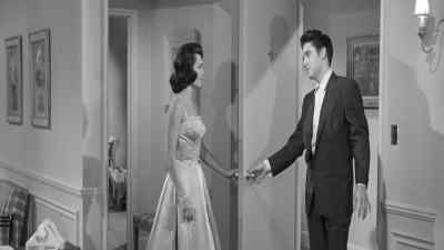 Vince. Come on in. - Jailhouse Rock