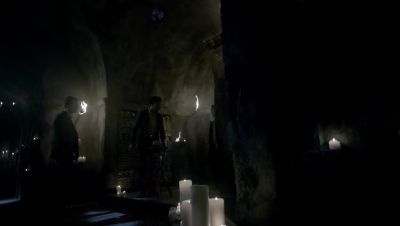 VINCENT: Here we go. - The Originals