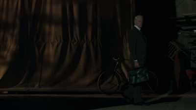 (violin playing "Violin Concerto
in E minor, Op. 64") - The Last Tycoon