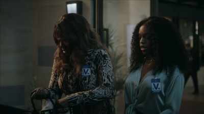 VIP passes to my strip club, - The Rookie: Feds