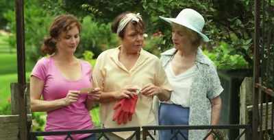 Virginia, let's
go get a drink. - Bad Grandmas