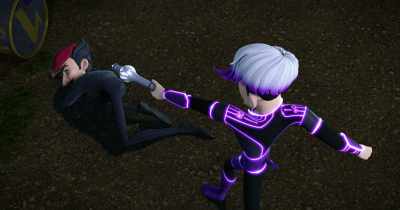 -[Visage grunts]
-[Improv groans] - Spy Kids: Mission Critical