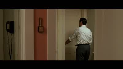 Viv, open the door. - Walk the Line