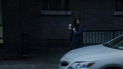 ( vocalizing continues ) - Pretty Little Liars