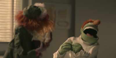 (VOCALIZING) - The Muppets Mayhem