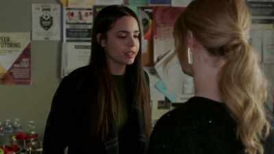 "Vogue." It's just that - Pretty Little Liars: The Perfectionists