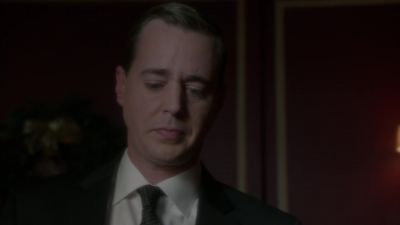 [voice breaking]:
Merry Christmas, Dad. - NCIS