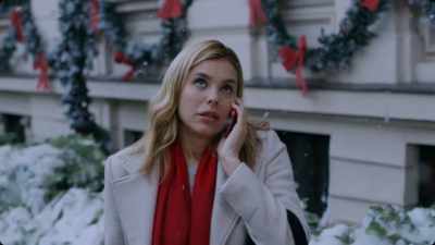 Voicemail: Hello,
this is Claude. - Much Ado About Christmas