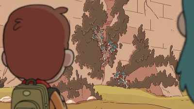 [voices chattering] - Hilda