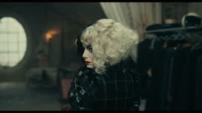 Voilà Cruella was in a box a long timenow Estella can be the one who makes guest appearances - Cruella