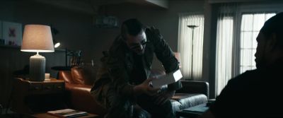 - Voilà.
- Fuck is that? - The Boys