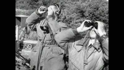 Volunteers armed with a basic - The Buildings That Fought Hitler