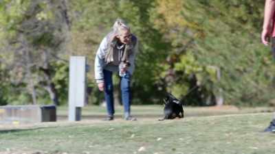 VONDA: I always try to find - Buried In The Backyard