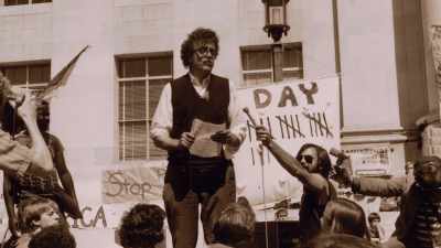 Vonnegut was championed by
the people, - Kurt Vonnegut: Unstuck in Time