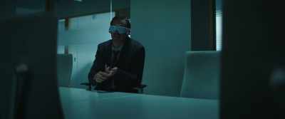 VR tech is expensive,
and hard to come by - LX 2048
