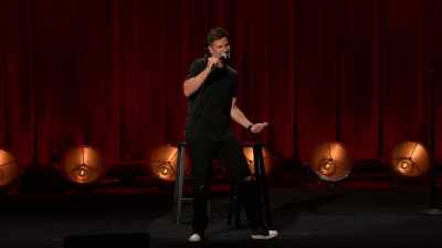 Vypadal, jako by objevil Titanic. - Theo Von: Regular People