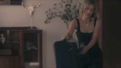 [vzrušená hudba pokračuje] - My Two Husbands