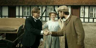 - W... w... welcome, Mr. Sidenius.
- Thank you. - A Fortunate Man