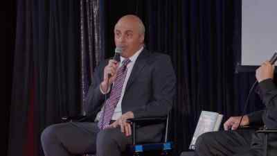 W-- Well, uh… - Adam Ray Is Dr. Phil UNLEASHED