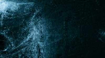 Wade: AND THIS IS HOW SHE WAS
FOUND OVER 100 YEARS LATER. - Mysteries of the Deep
