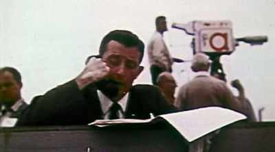 Wade: The race
to the moon is on, - Mysteries of the Deep