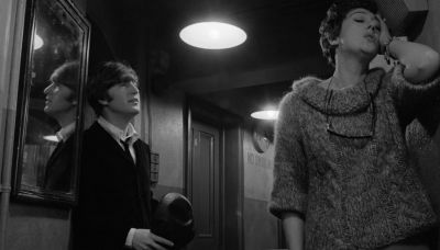 Wait a minute Don't tell me No I'm not - A Hard Day's Night