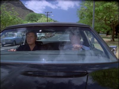 WAIT A MINUTE.
I THINK -- THERE SHE IS. - Hawaii Five-O