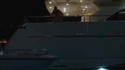 Wait a minute.
No, wait a minute. I can't. - The White Lotus