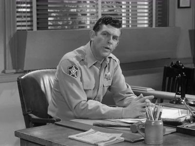 WAIT A MINUTE. - The Andy Griffith Show