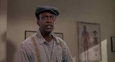 Wait a minute.
Shouldn't I get that? - Fletch Lives
