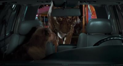Wait a minute The dog gets to ride up front - Doctor Dolittle