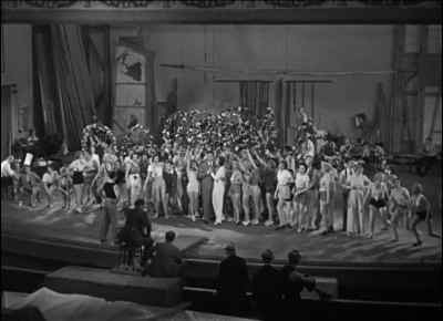 Wait a minute, wait a minute! - 42nd Street