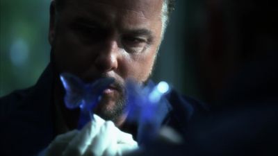 Wait a minute. Wait, wait, wait...
bleach might have missed this one. - CSI: Crime Scene Investigation