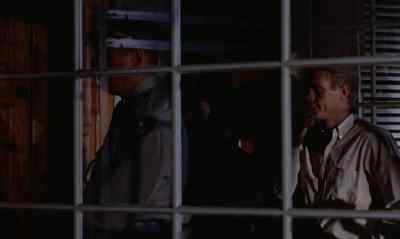 - Wait a minute.
- What's the matter? - The Blob