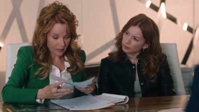 Wait a minute... you
said Ian gave you this? - The Spencer Sisters