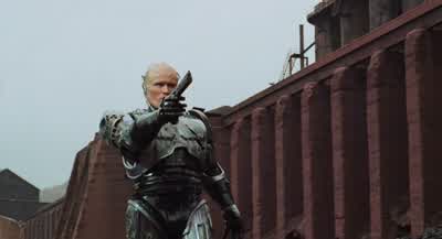 Wait a minute. - RoboCop