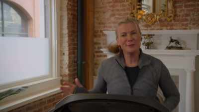 Wait, are you telling me
Grace Hastings has a boyfriend? - The Wedding Veil Expectations