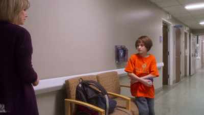 Wait. Can you grab my friend
and bring him back here? - AJ and the Queen