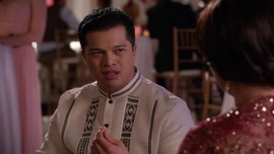 Wait. Did Valencia put you up to this? - Crazy Ex-Girlfriend