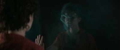 Wait, do you keep ghosts
just hanging out in here? - Ghostbusters: Frozen Empire