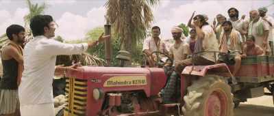 Wait guys, come on let us go - Rangasthalam