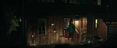 Wait here, I'll just...
I'll go straighten it out. - Gone in the Night