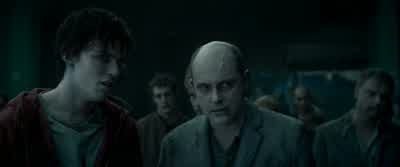 Wait hereBe careful OkaySo I'll wait here - Warm Bodies