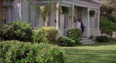 Wait Hold it garbies Garbies - The 'Burbs