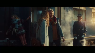 Wait, hold on. I'm going with you.
We're sticking together, right? - The Claus Family 3