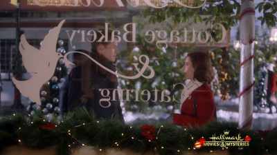 Wait, hold on,
let's meet back right here, - Holiday Hearts