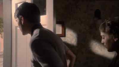 Wait.
How do you like your eggs? - Masters of Sex