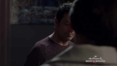 - Wait, I wanted to talk to...
- No, have a good night. - Christmas Encore